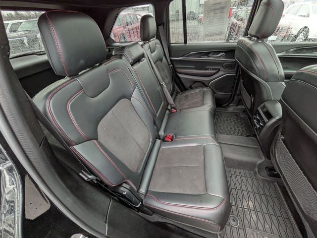 2022 Jeep Grand Cherokee Trailhawk