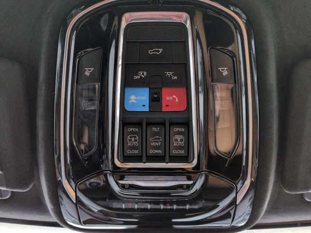 2024 Jeep Grand Cherokee Summit