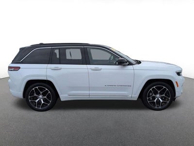 2024 Jeep Grand Cherokee Summit