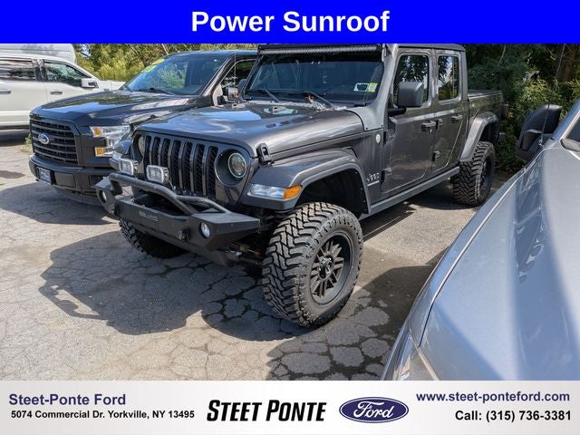 2021 Jeep Gladiator Overland