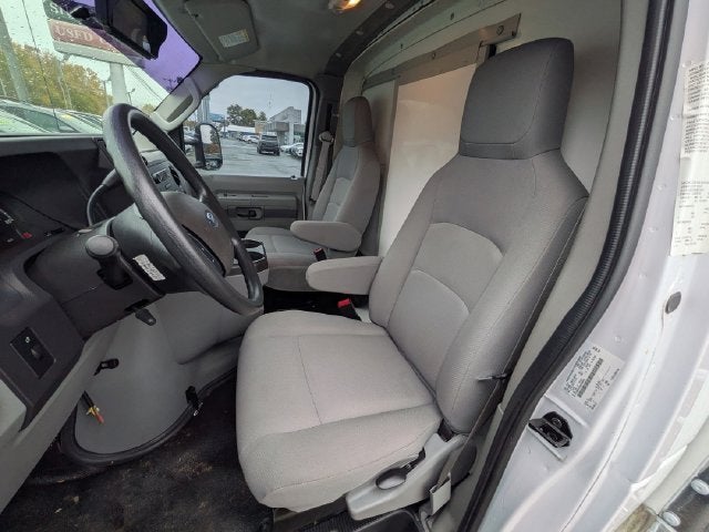 2019 Ford E-450SD Base