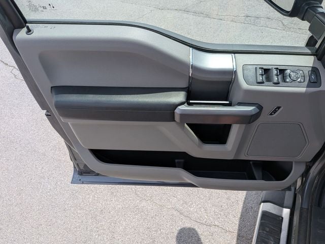2022 Ford F-350SD XLT 7.3 V8 Gas