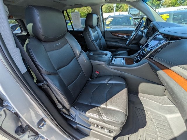 2019 Cadillac Escalade Premium Luxury 6.2 V8