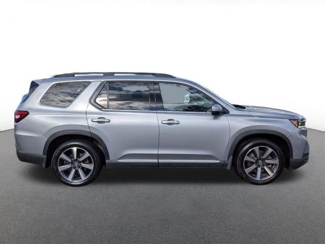 2023 Honda Pilot Touring 8 Seater