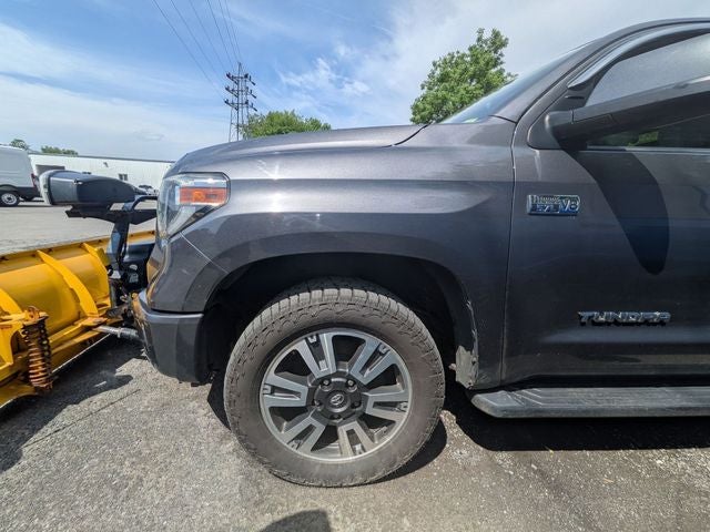 2018 Toyota Tundra SR5