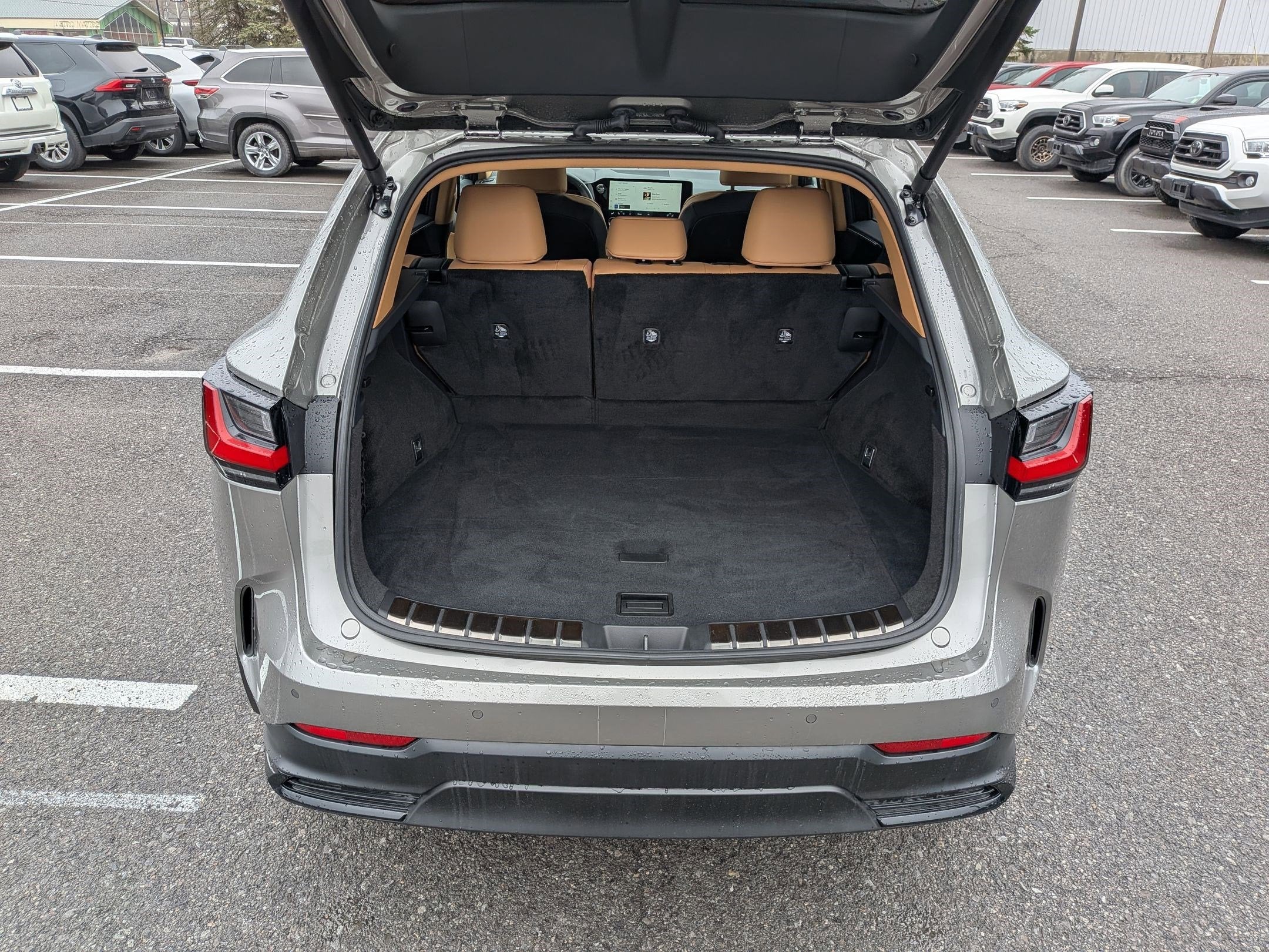 2023 Lexus NX 350h Premium