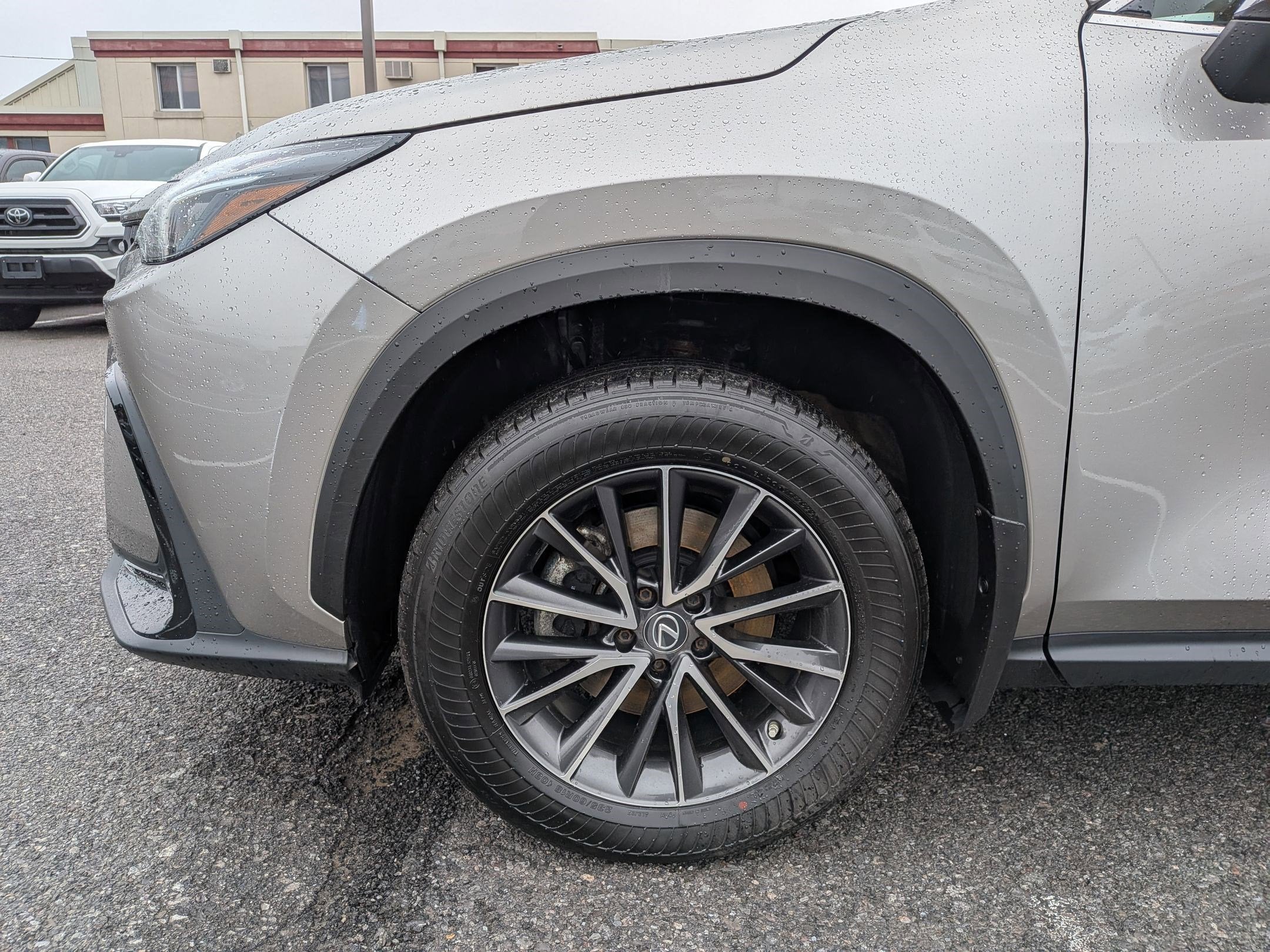 2023 Lexus NX 350h Premium