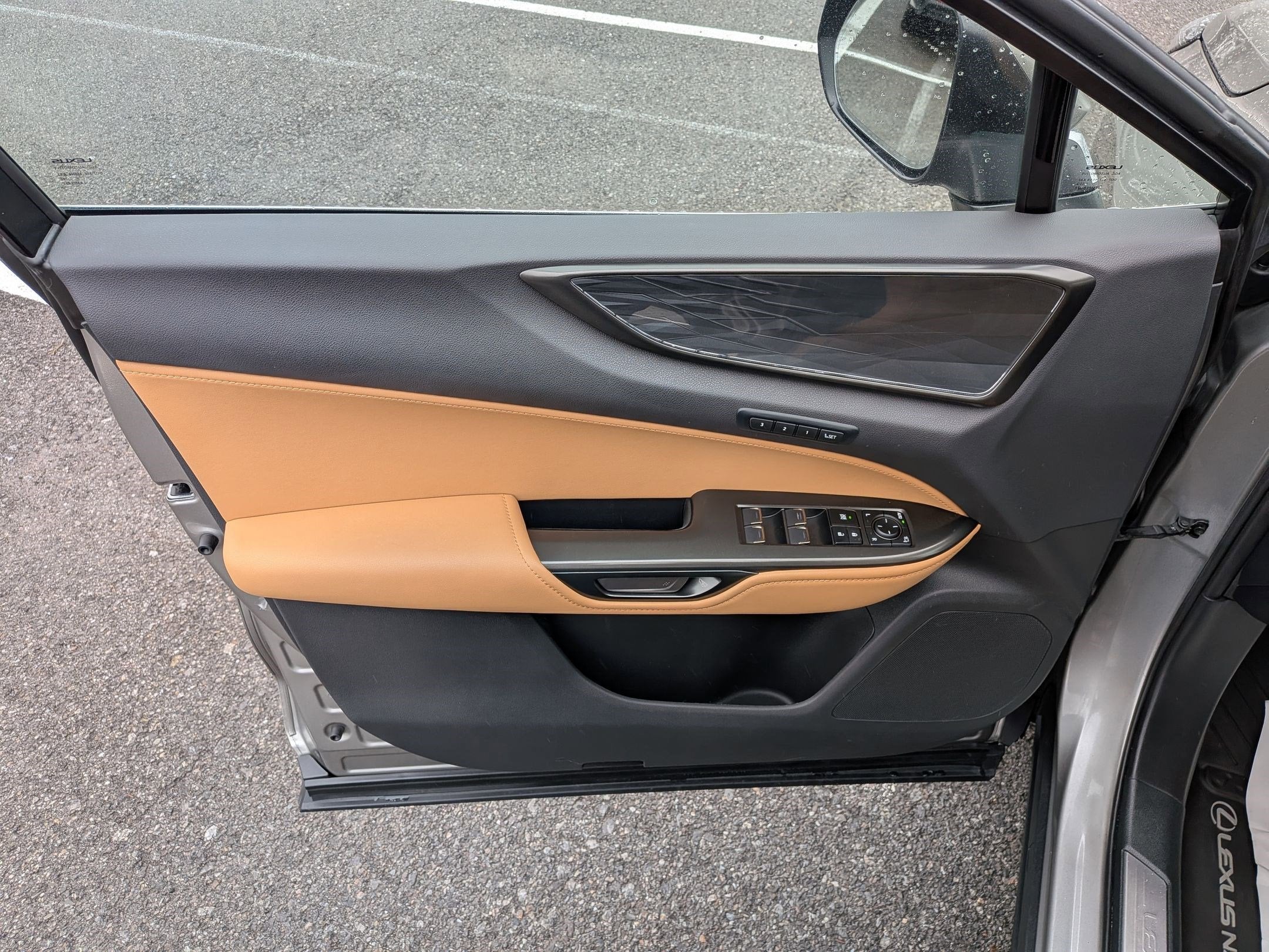 2023 Lexus NX 350h Premium