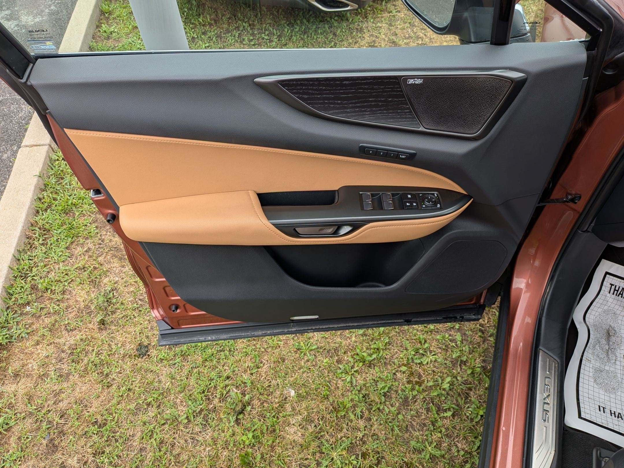 2025 Lexus NX 350h Luxury