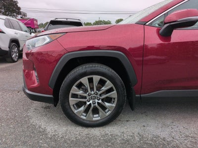 2019 Toyota RAV4 XLE Premium w/ Premium Weather Pkg
