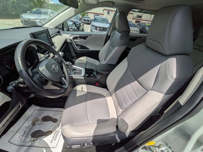 2019 Toyota RAV4 XLE Premium