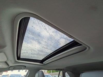 2022 Toyota RAV4 XLE Premium w/ Premium Grade Weather Pkg