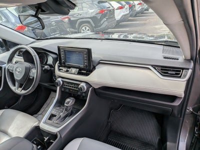 2022 Toyota RAV4 XLE Premium w/ Premium Grade Weather Pkg