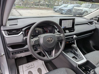 2023 Toyota RAV4 XLE w/ Convenience & Cold Weather Pkg