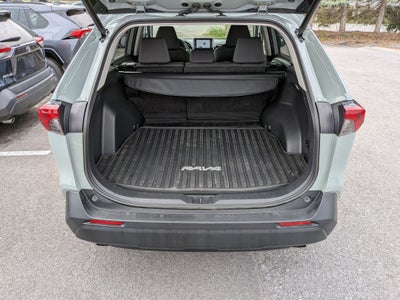2023 Toyota RAV4 XLE w/ Convenience & Cold Weather Pkg
