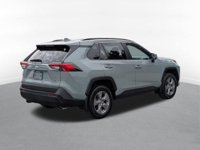 2023 Toyota RAV4 XLE w/ Convenience & Cold Weather Pkg