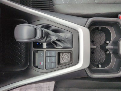 2023 Toyota RAV4 XLE w/ Convenience & Cold Weather Pkg