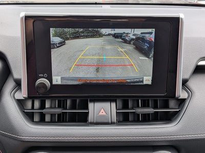 2023 Toyota RAV4 XLE w/ Convenience & Cold Weather Pkg