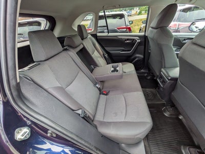 2023 Toyota RAV4 XLE w/ Convenience & Cold Weather Pkg