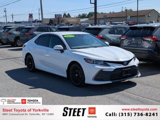 2024 Toyota Camry Hybrid LE