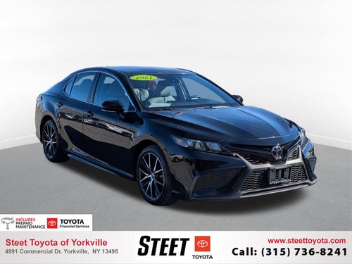 2021 Toyota Camry SE w/ Convenience & Cold Weather Pkg