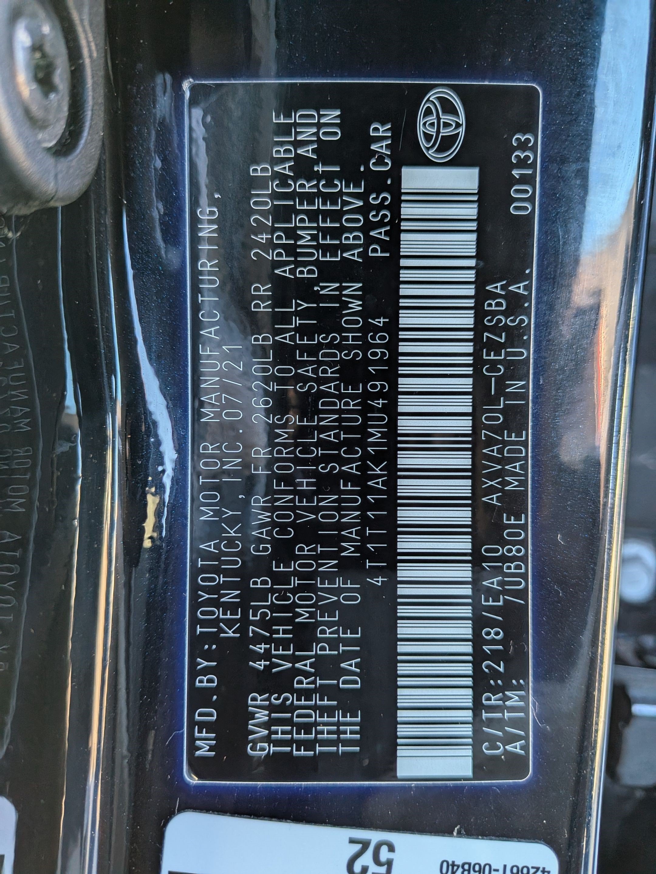 2021 Toyota Camry SE w/ Convenience & Cold Weather Pkg