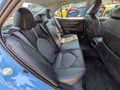 2023 Toyota Camry SE w/ Convenience & Cold Weather Pkg