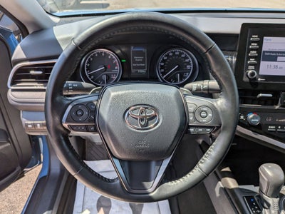 2023 Toyota Camry SE w/ Convenience & Cold Weather Pkg