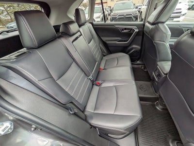 2022 Toyota RAV4 Hybrid XLE Premium w/ Premium Weather Pkg