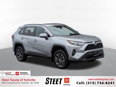 2022 Toyota RAV4 Hybrid XLE Premium w/ Cold Weather Pkg