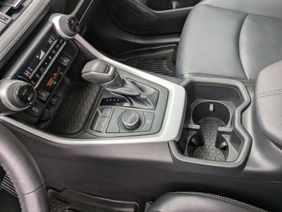 2022 Toyota RAV4 Hybrid XLE Premium w/ Cold Weather Pkg