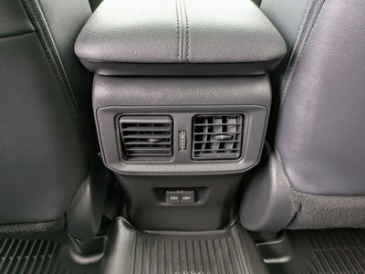 2022 Toyota RAV4 Hybrid XLE Premium w/ Cold Weather Pkg