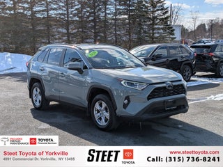 2020 Toyota RAV4 Hybrid XLE w/ Cold Weather Pkg