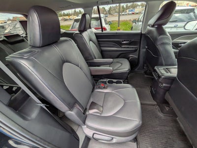 2024 Toyota Grand Highlander XLE