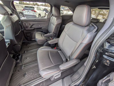2022 Toyota Sienna XSE AWD 7 Passenger