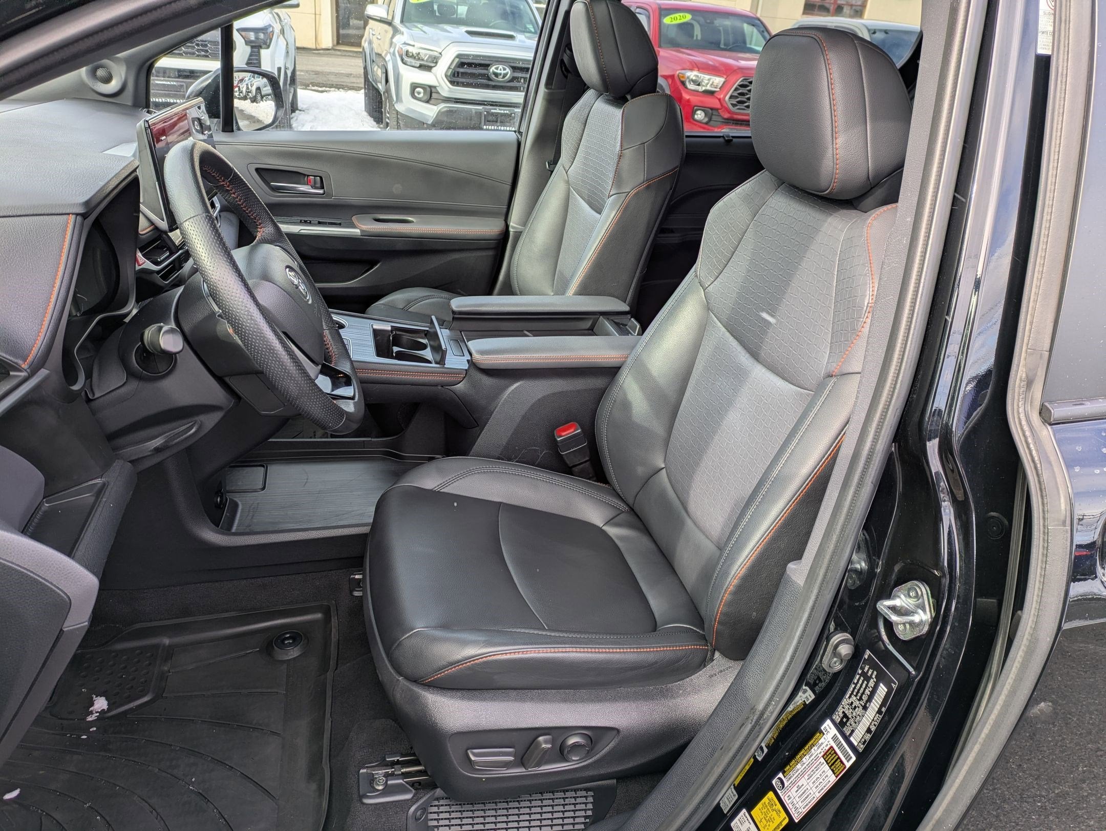 2022 Toyota Sienna XSE AWD 7 Passenger