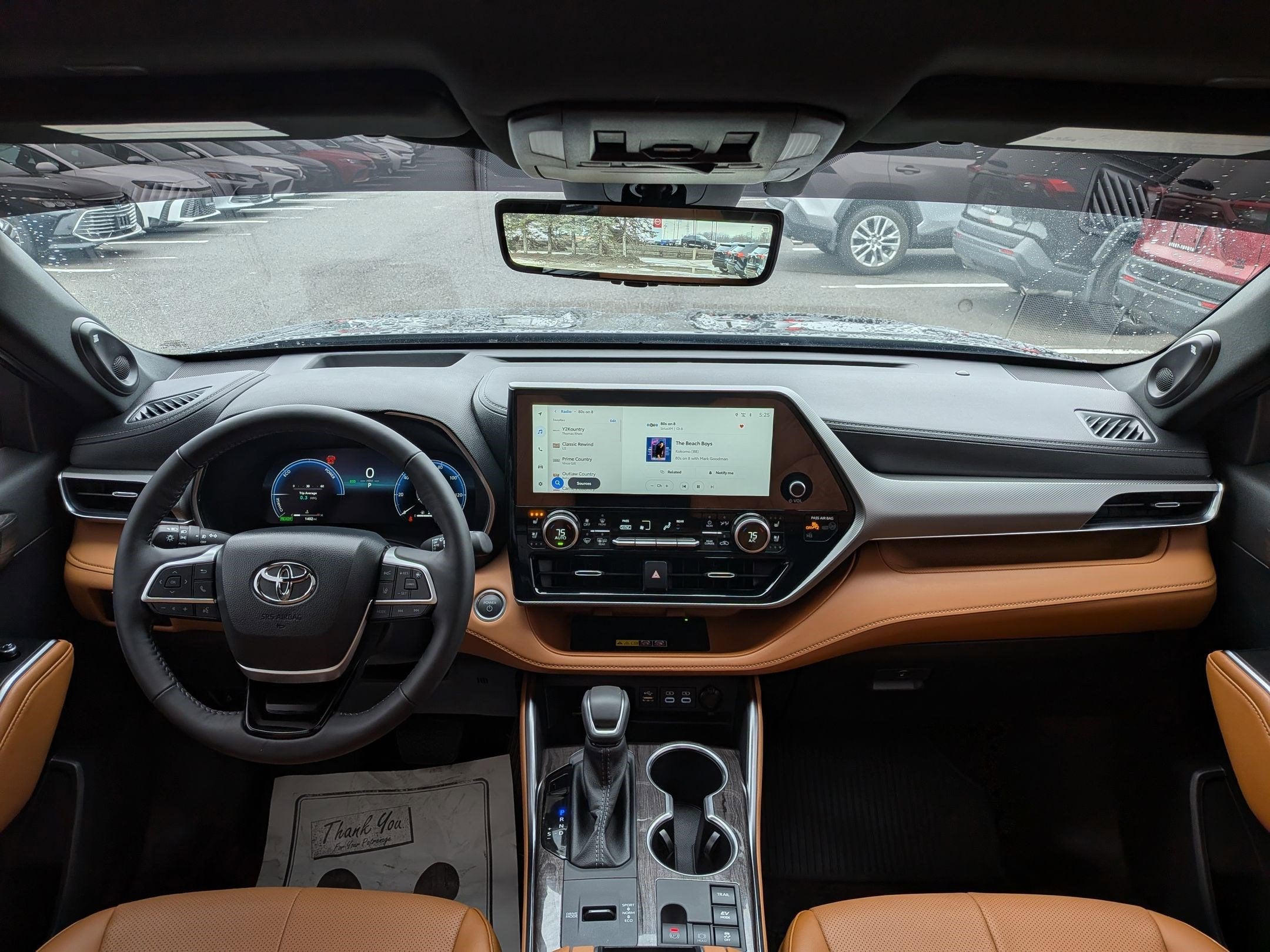 2026 Toyota Highlander Hybrid Platinum