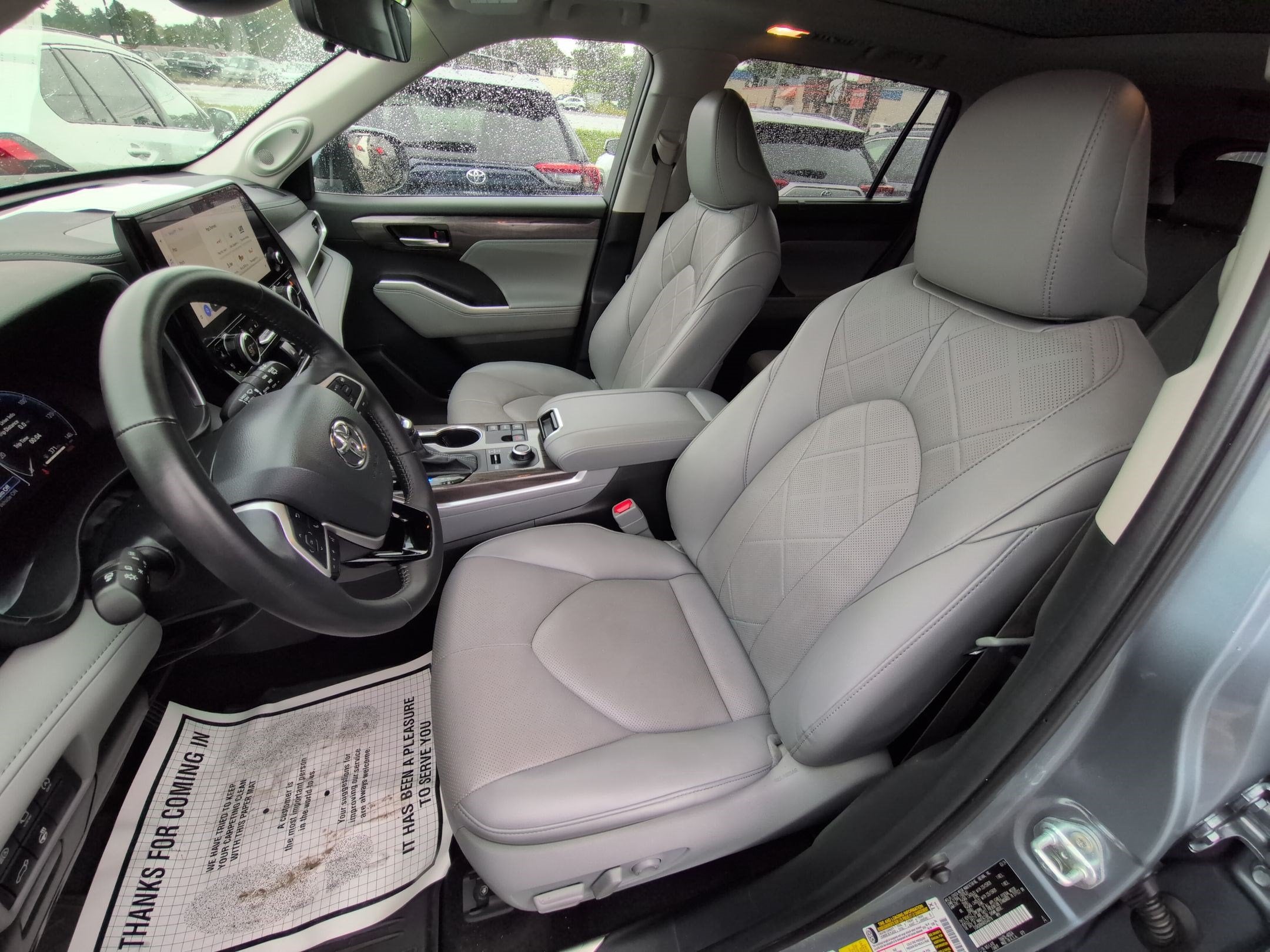 2024 Toyota Highlander Platinum