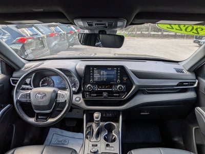 2022 Toyota Highlander XSE