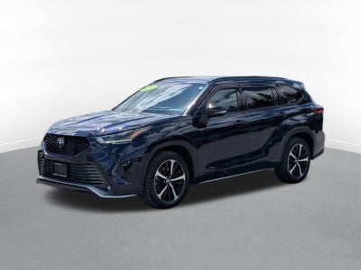 2022 Toyota Highlander XSE