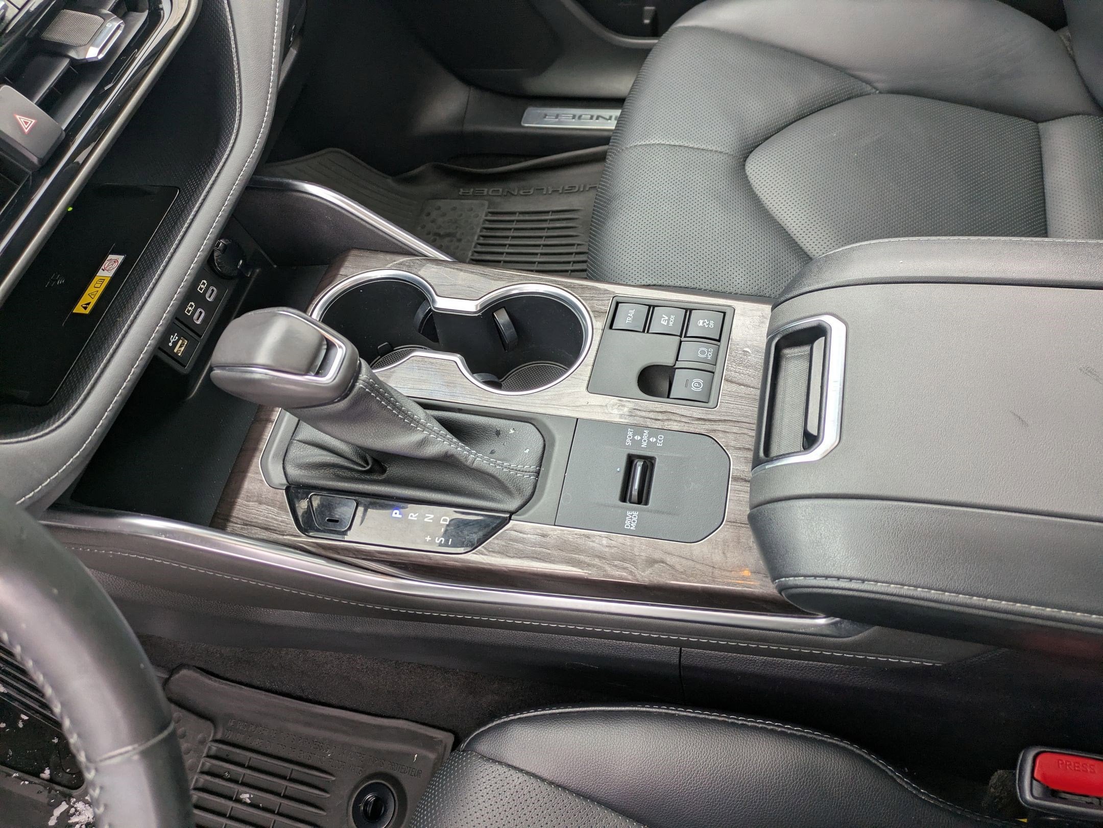 2023 Toyota Highlander Hybrid Limited