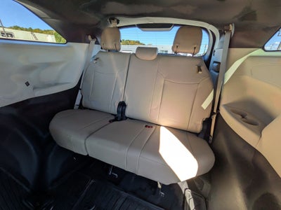 2024 Toyota Sienna XLE 8 Passenger