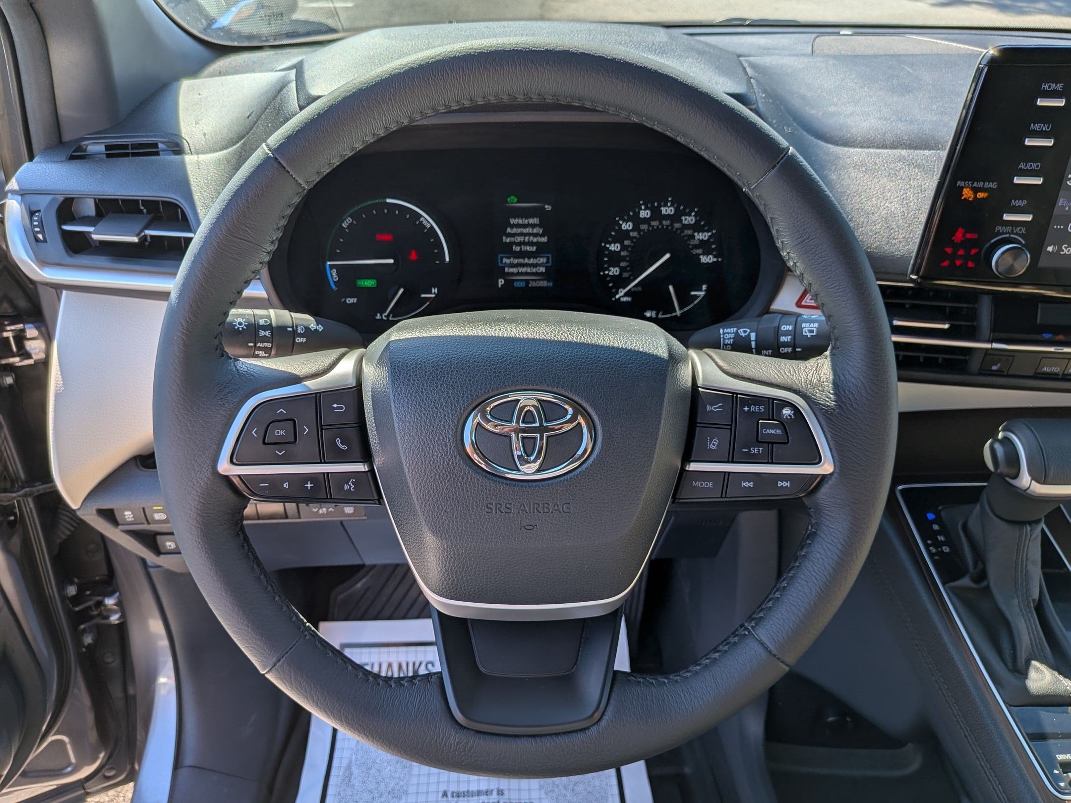 2024 Toyota Sienna XLE 8 Passenger