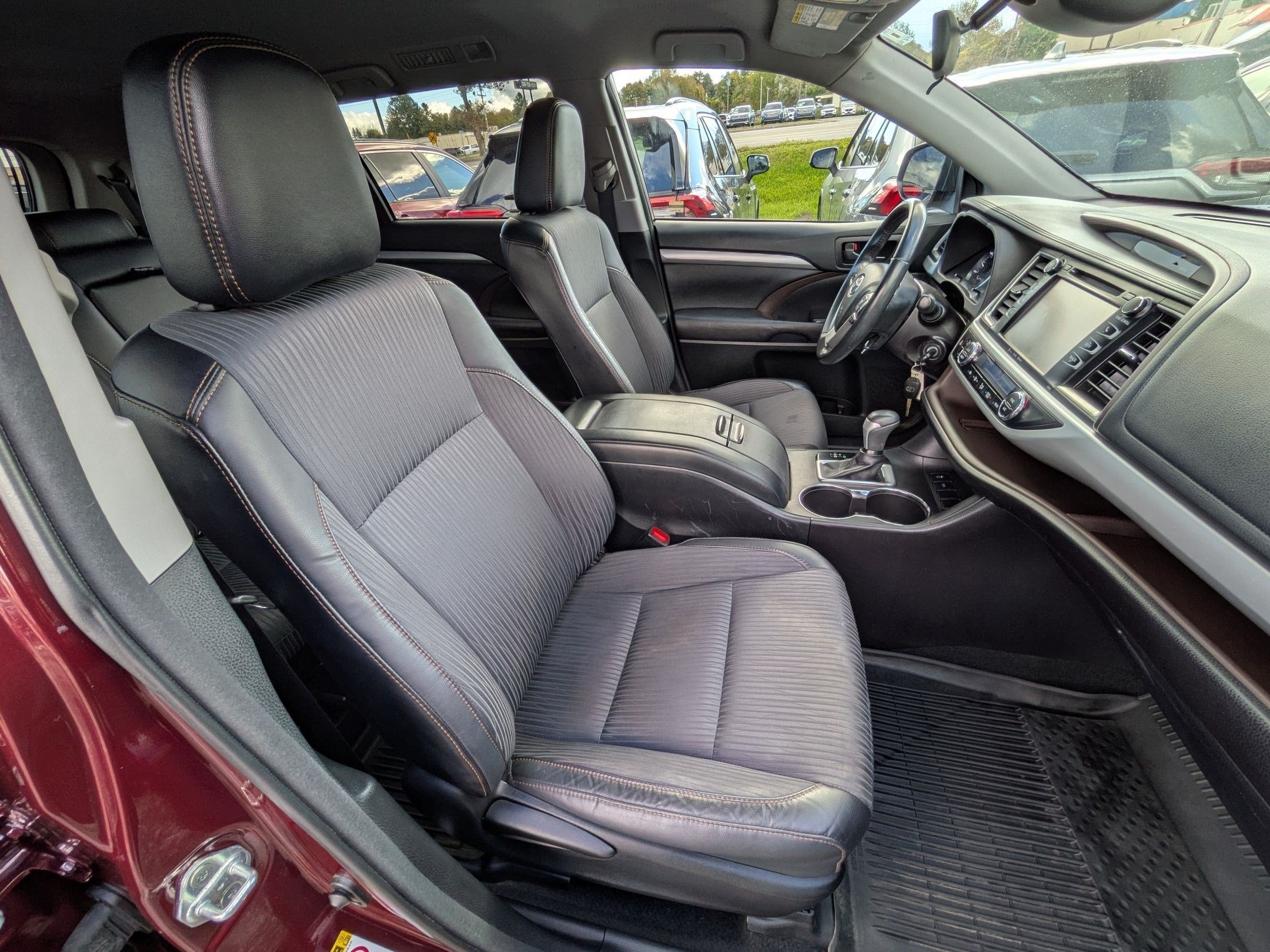 2017 Toyota Highlander LE Plus FWD