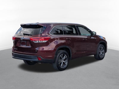 2017 Toyota Highlander LE Plus FWD