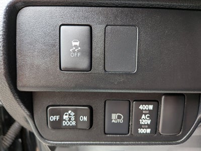2020 Toyota Tacoma TRD Sport w/ Tech pkg V6