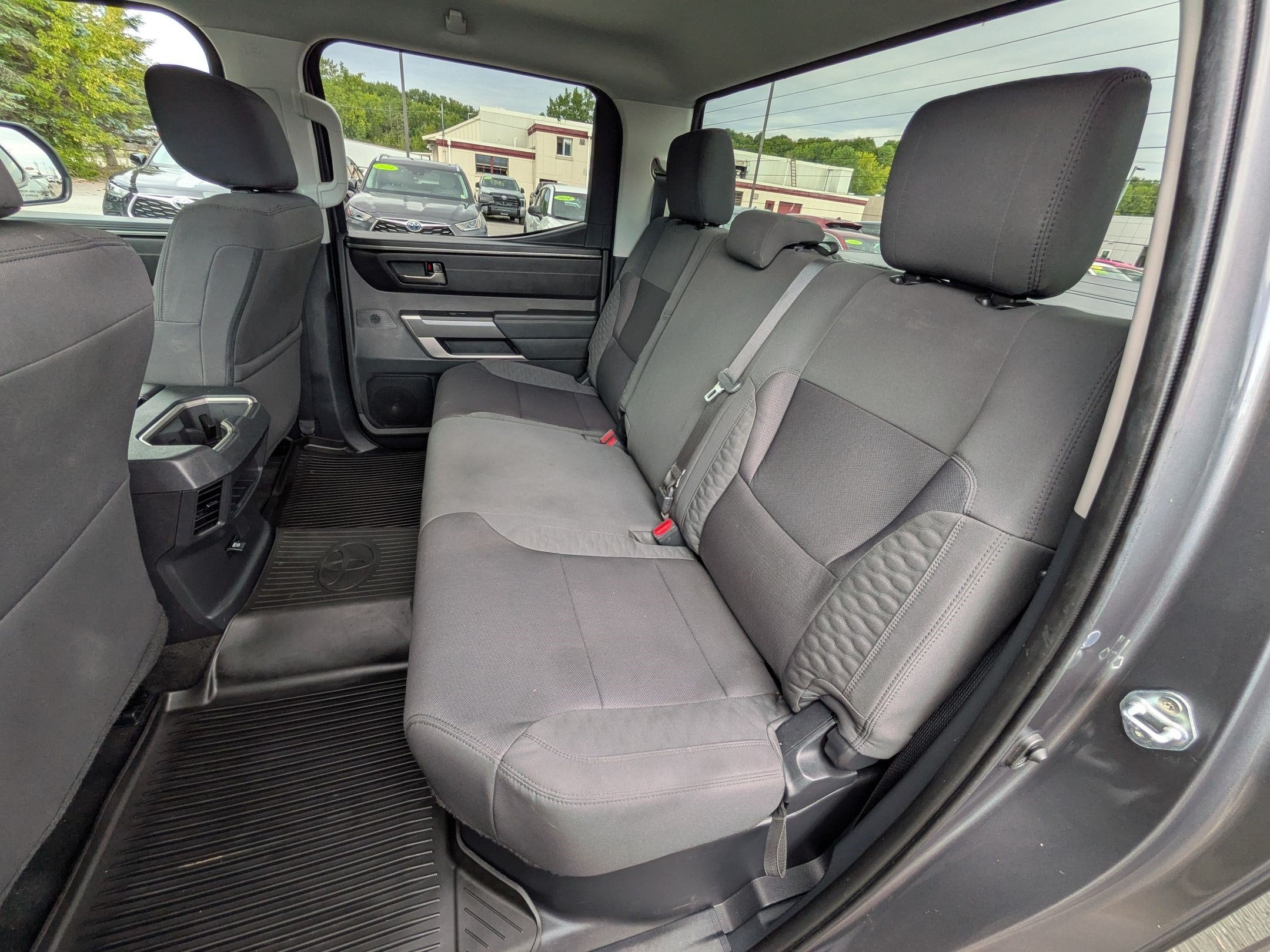 2024 Toyota Tundra SR5 OFF ROAD