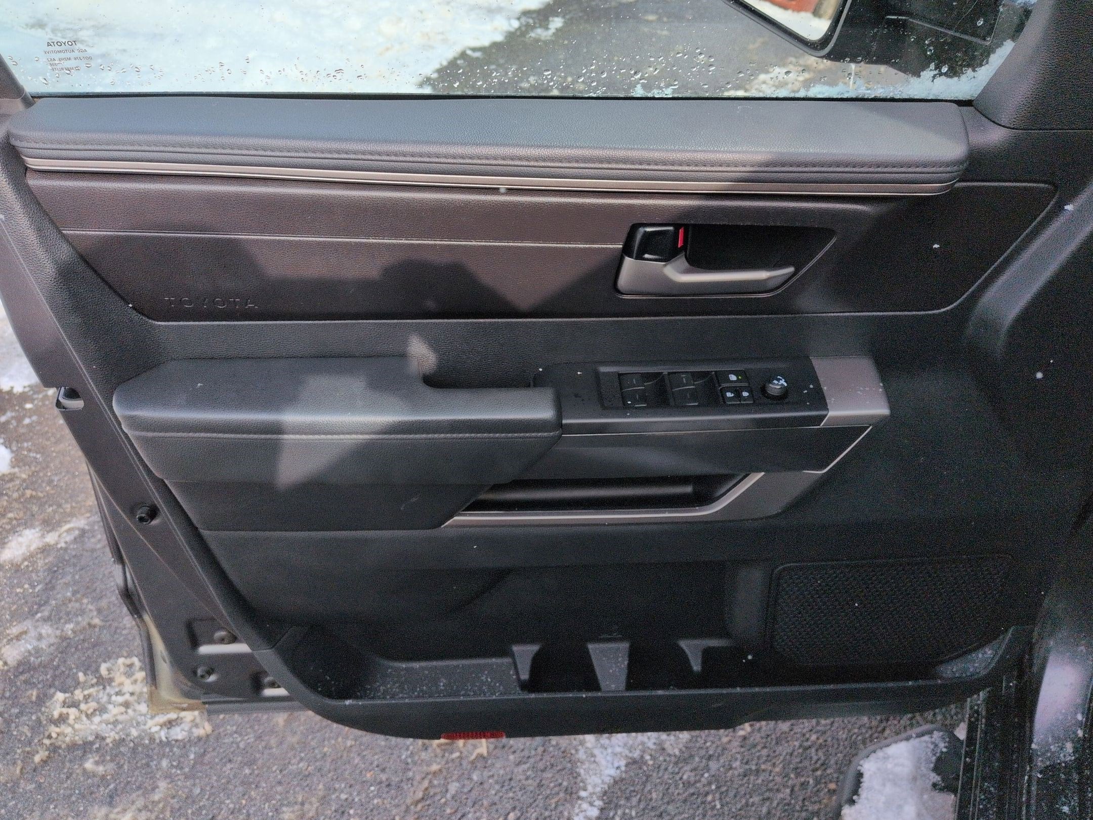 2022 Toyota Tundra SR5 w/ TRD Off Road & Convenience Pkg