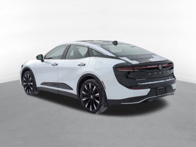 2025 Toyota Crown Platinum