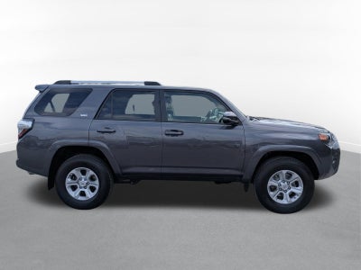 2023 Toyota 4Runner SR5 Premium w/ Third Row Seats